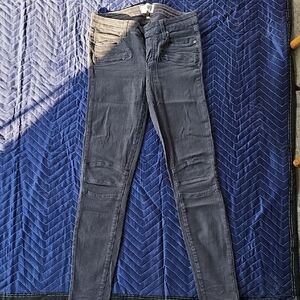 Stylish Gray Skinny Jeans